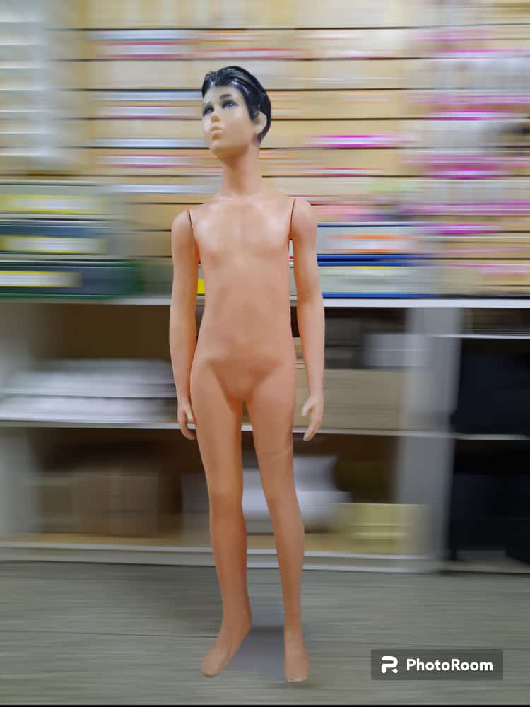 Maniquí niño talle 12