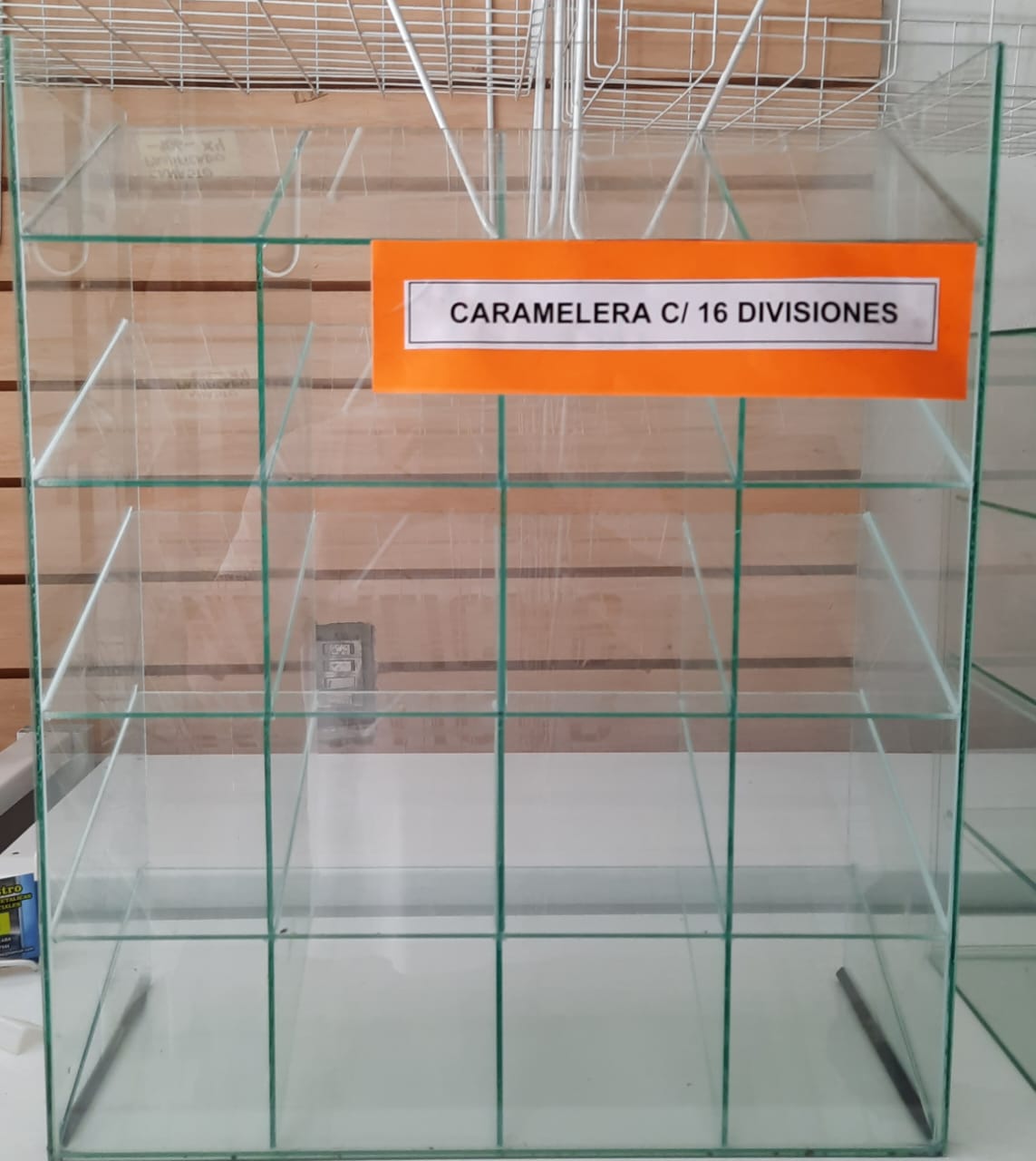 Caramelera de 16 divisiones