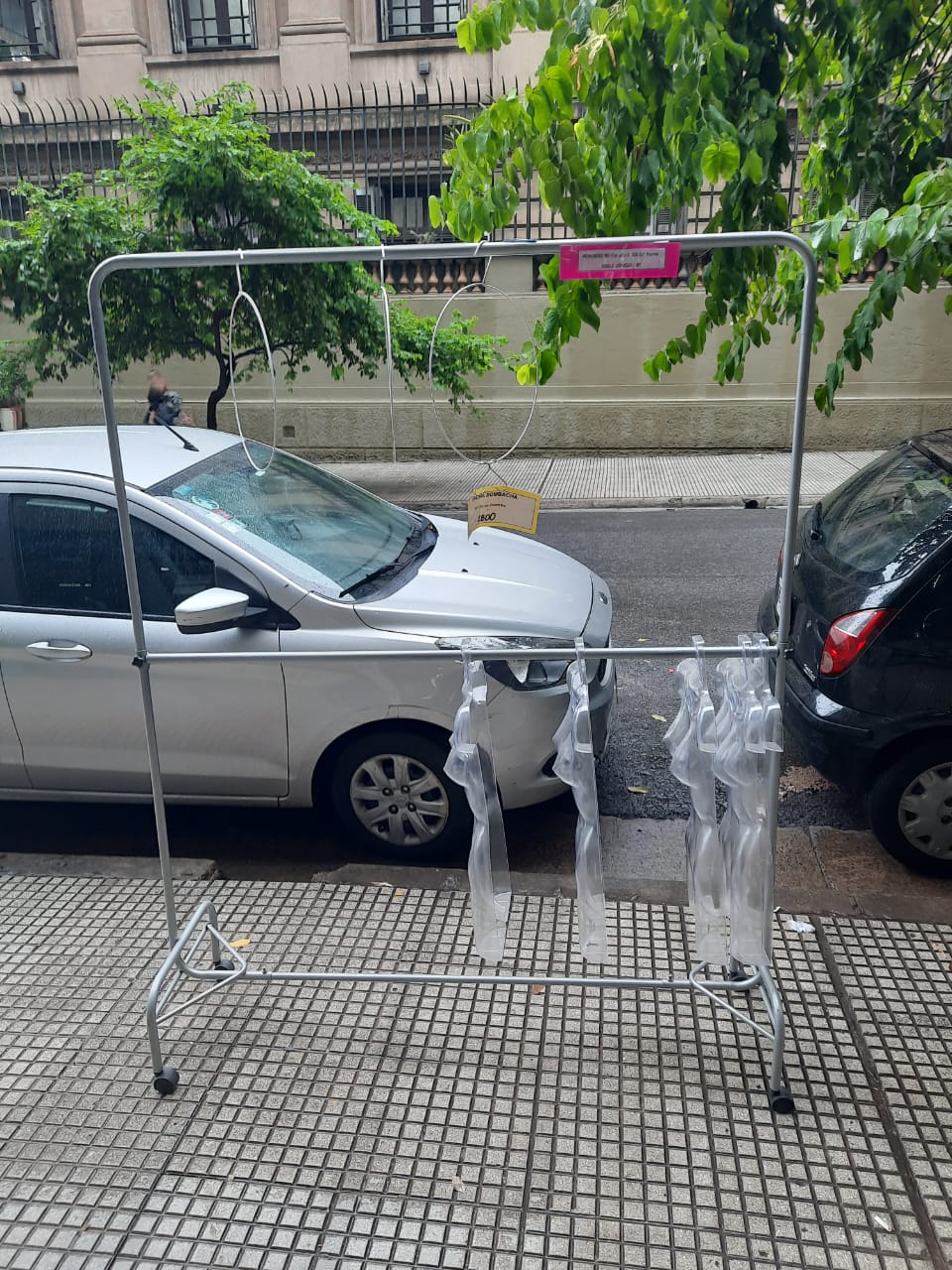 Perchero doble con ruedas 1,9 Mts x 1,5 Mts